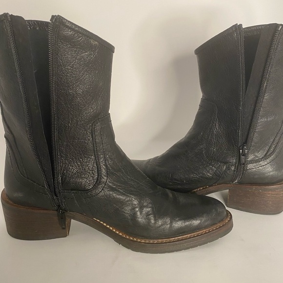 Free People “Lynden” Black Ankle Boot in size 37.  The look is a Western - Picture 9 of 11